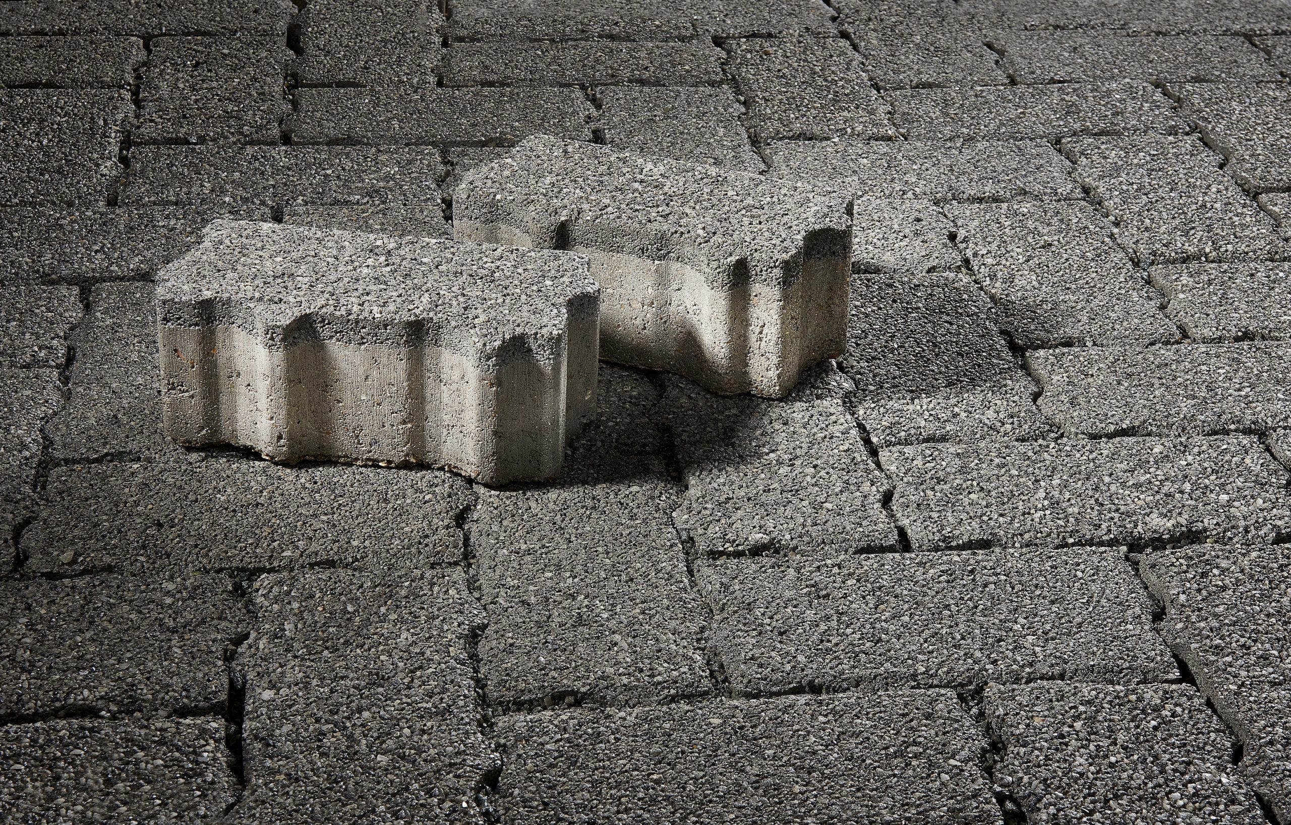 permeable block paving | permeable paving | black block paving |granite pavers | granite block paving | is block paving permeable | what is permeable paving | brett permeable block paving | suds | drainage pavers | sustainable paving | eco friendly pavers