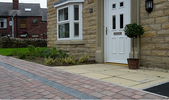 Mobility Kerb Charcoal