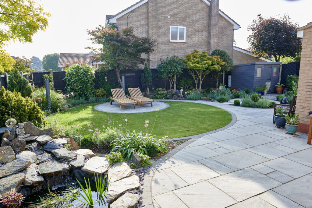 Preparing Your Garden for Winter: Paving Maintenance Tips