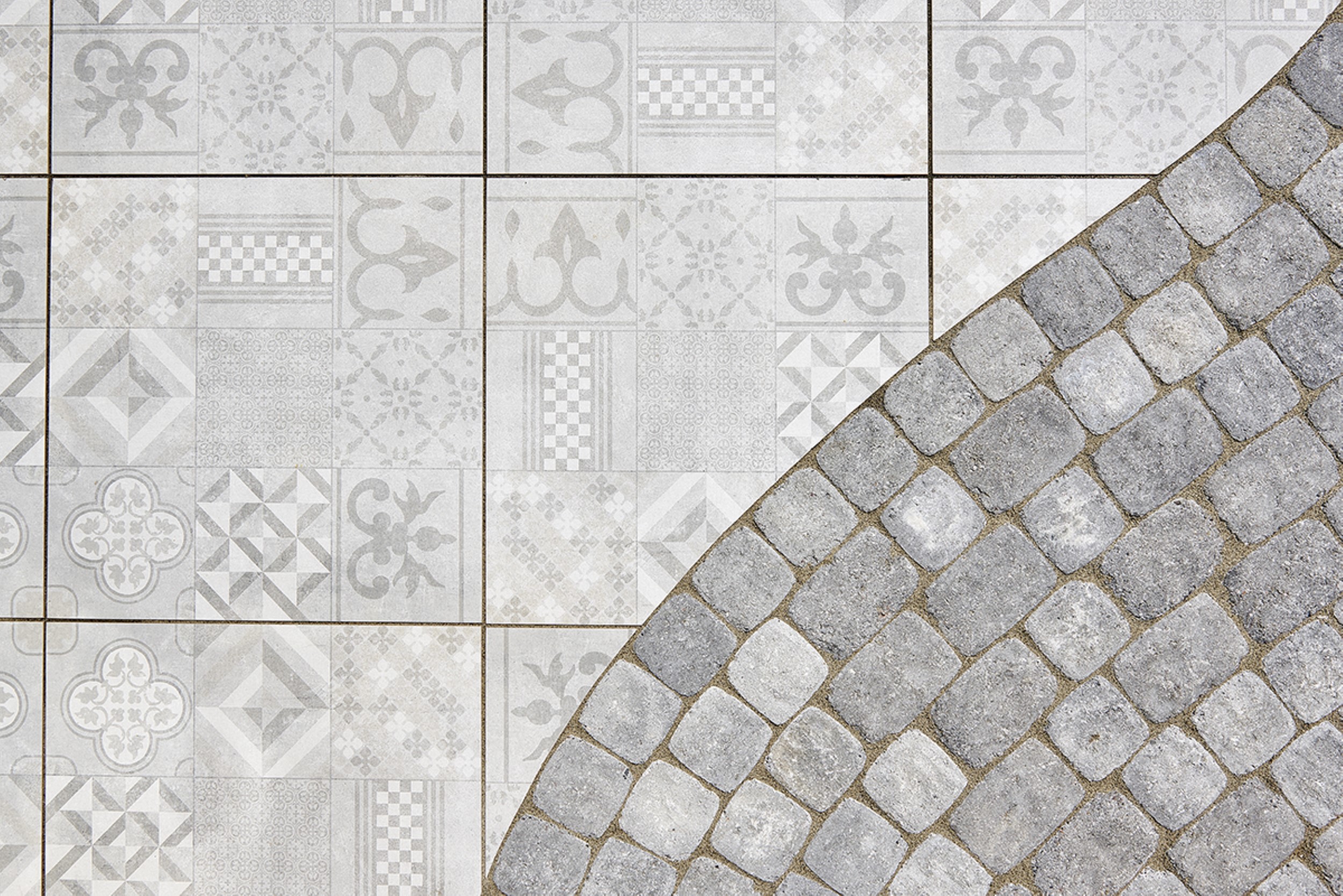 Mosaic Decorative Porcelain | Brett Aura Blocks | Cobbled pavers | Grey Paving | paving setts | square paving blocks | porcelain paving | mosaic porcelain | mosaic tiles | outdoor mosaic tiles | outdoor tiles