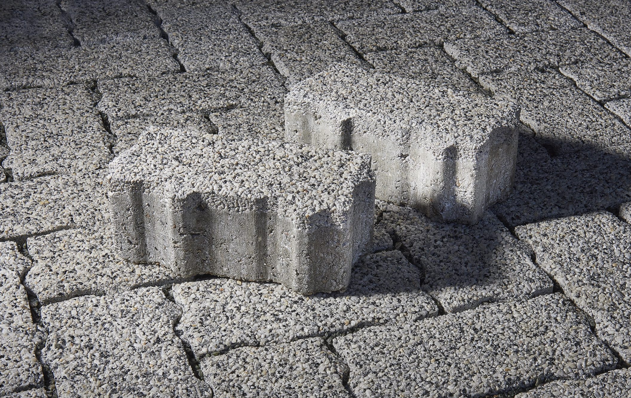 Invicta Flow Granite Paving Pearl | Permeable Paving for Driveways