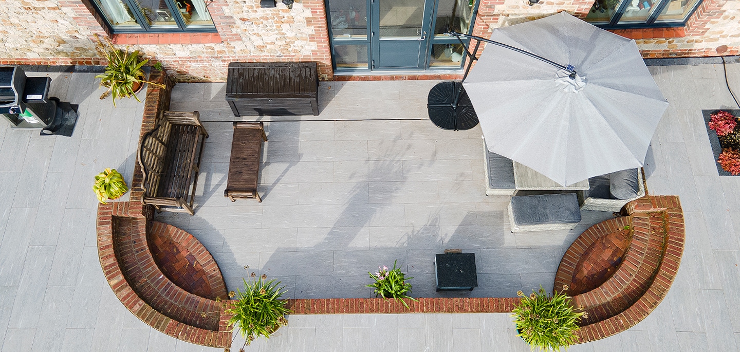 Elegante Quartz Greige - Invicta Onyx