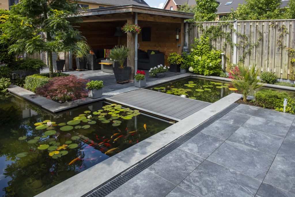 Expert Paving Advice for Winter Patio Maintenance