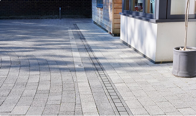 Lugano Graphite Grey, Misty Grey